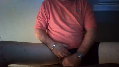 Snapshot of cumsalot55797187 chatting on February 20, 2:07 am cumsalot55797187 online show from February 20, 2:07 am