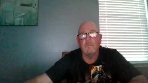 Snapshot of cumsalot55797187 chatting on March 3, 11:23 pm cumsalot55797187 online show from March 3, 11:23 pm