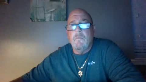 Snapshot of cumsalot55797187 chatting on December 5, 11:07 pm cumsalot55797187 online show from December 5, 11:07 pm