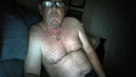 Snapshot of cumsalot55797187 chatting on December 26, 3:59 am cumsalot55797187 online show from December 26, 3:59 am