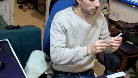 curiousgenie online show from January 11, 3:38 pm