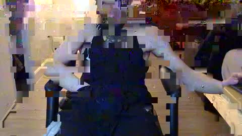 curiouss25 online show from September 16, 4:46 am