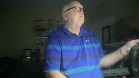 Snapshot of curo69 chatting on October 1, 11:36 am ALAN online show from October 1, 11:36 am