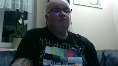 curtus14 online show from November 1, 10:25 pm