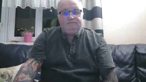 curtus14 online show from January 27, 9:44 pm