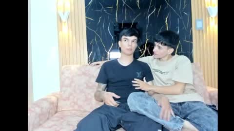ARTURO-18  MATIAS-18  NIKOLAY-19  HADES-18  GABO-19 online show from August 2, 4:33 am