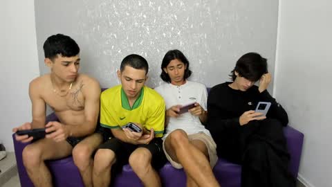 ARTURO-18  MATIAS-18  NIKOLAY-19  HADES-18  GABO-19 online show from January 29, 12:33 am