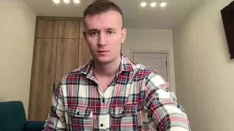 cute_skywalker online show from March 27, 8:18 am