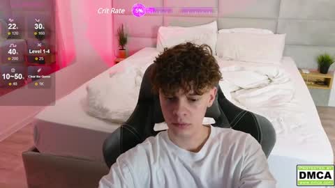 Snapshot of cute_thomas chatting on January 20, 6:53 pm Thomas -  online show from January 20, 6:53 pm