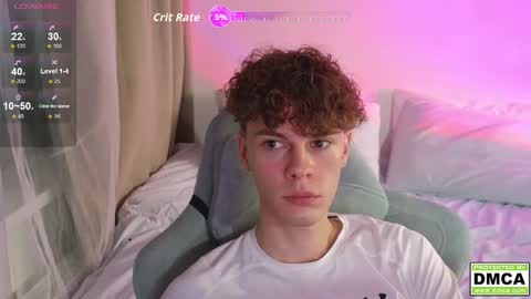 Snapshot of cute_thomas chatting on October 1, 6:23 pm Thomas -  online show from October 1, 6:23 pm