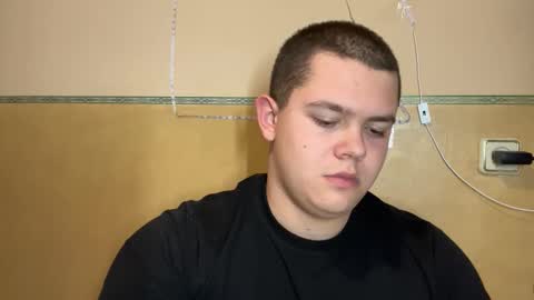 Alex online show from November 10, 8:14 pm