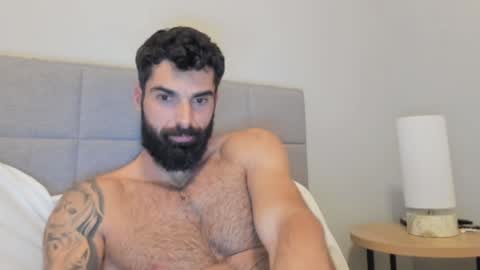 cuteeboy online show from January 7, 11:45 pm