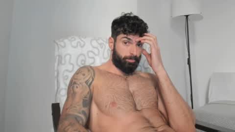 cuteeboy online show from March 6, 12:52 pm