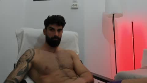 cuteeboy online show from May 31, 6:09 pm