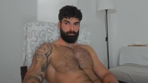 cuteeboy online show from February 24, 6:27 am