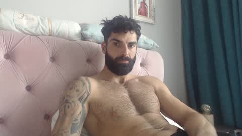 cuteeboy online show from January 26, 1:36 pm