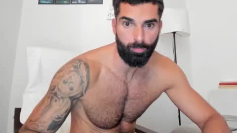 cuteeboy online show from September 22, 11:54 am