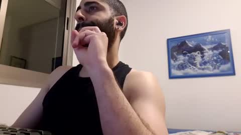 cuteguy52 online show from July 23, 9:34 pm