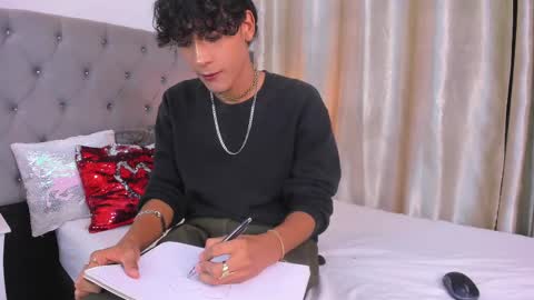 Darked online show from September 19, 5:19 am