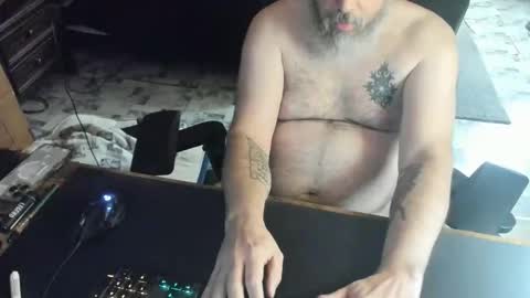 Daddy online show from December 14, 10:39 pm