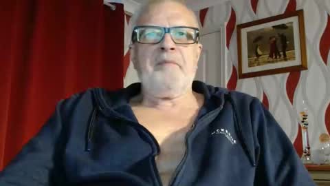 Brian ... online show from June 4, 7:53 pm