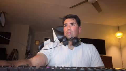 daddy41195 online show from May 3, 4:59 am