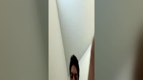 daddy_long_legs25 online show from June 28, 11:33 pm