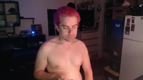 daddy_werewolf online show from May 9, 6:58 am