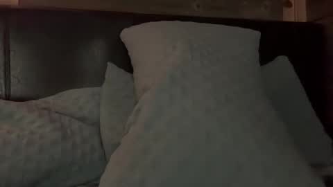 Leo online show from February 16, 10:21 pm