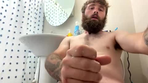 daddydthatsme online show from June 10, 10:32 pm