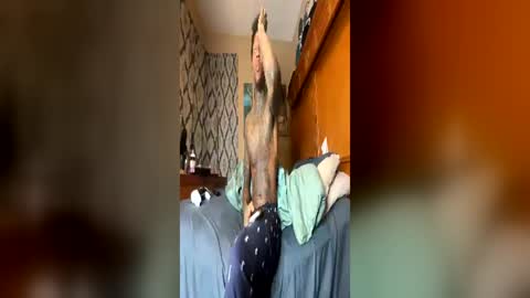 sexy tatted king bbc online show from June 13, 3:37 am
