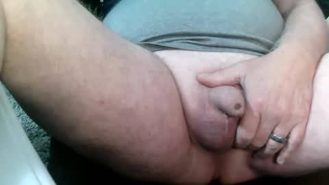 daddysmalls online show from December 19, 11:46 pm