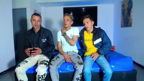 daiquirie online show from October 3, 1:27 pm