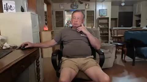 dakit online show from April 17, 1:36 pm