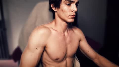 Danny online show from January 3, 9:47 pm