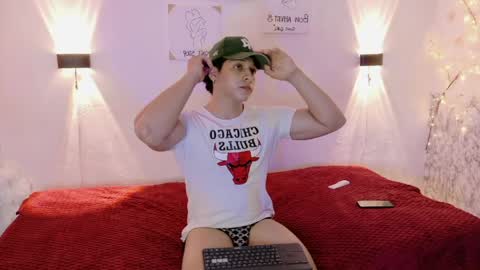 dalton_bigcock online show from April 12, 8:21 pm