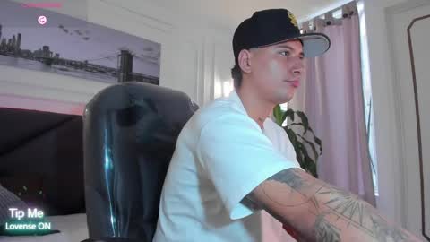 DAMIAN online show from April 11, 2:31 pm