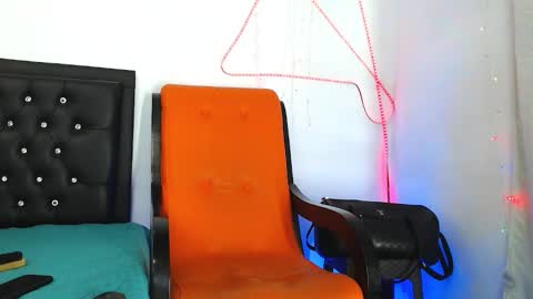 damian_hart_24cm online show from October 20, 10:41 am