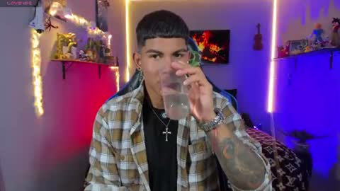 Damian online show from July 22, 9:01 am