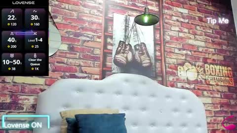 damian_shakur online show from February 4, 12:11 pm