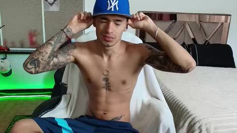 Damon online show from October 28, 5:48 pm