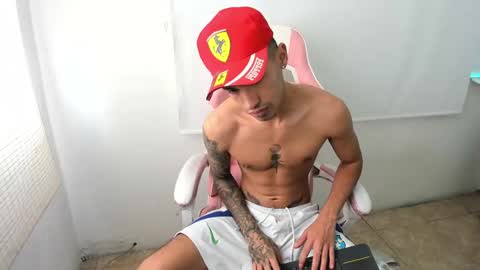 Damon online show from February 21, 8:05 pm