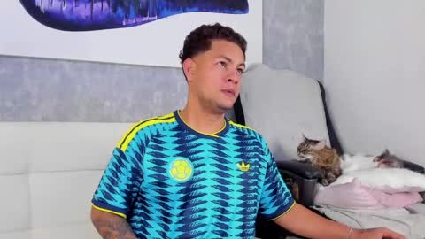 DAMON  online show from April 16, 10:26 am