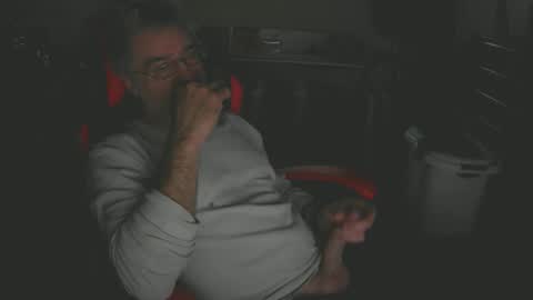 dan137111 online show from March 29, 12:38 pm