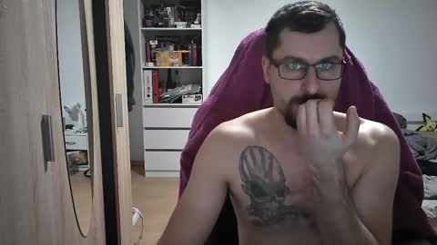 King Dan online show from February 28, 7:35 pm