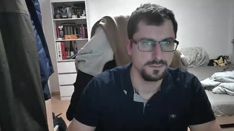 King Dan online show from December 25, 7:24 pm