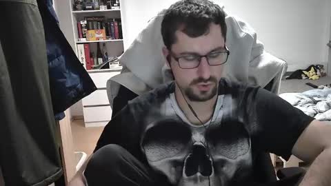 King Dan online show from December 27, 8:18 pm