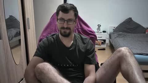 King Dan online show from September 18, 6:54 pm