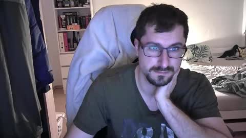 King Dan online show from December 19, 7:40 pm