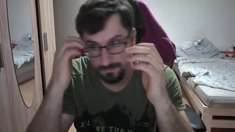 King Dan online show from October 3, 7:41 pm